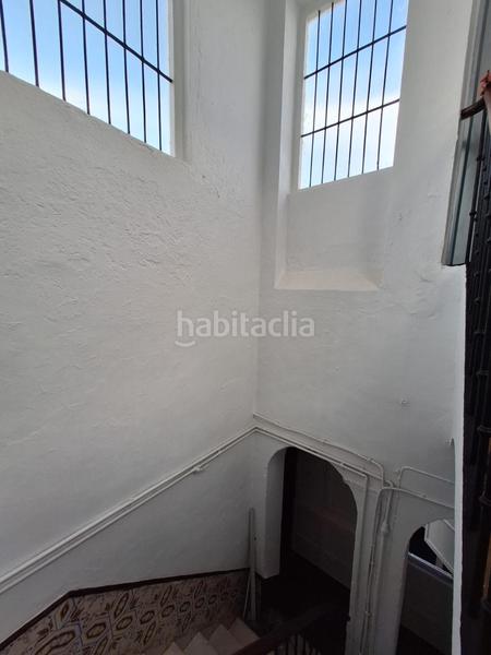 Foto f2e24f64-044d-47cc-9556-34516e164b64. Piso amplia y luminosa vivienda en centro de cadiz!!! en Cádiz