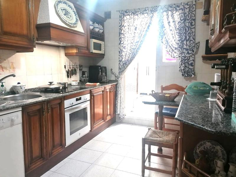 Foto 27a3a232-229c-41cf-b131-a600ea627267. Casa a schiera con riscaldamento parcheggio in Crevillet Puerto de Santa María (El)