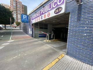 Parking coche en Paseo Marítimo - San José - La Laguna. Plaza de garaje en venta zona estadiocortadura