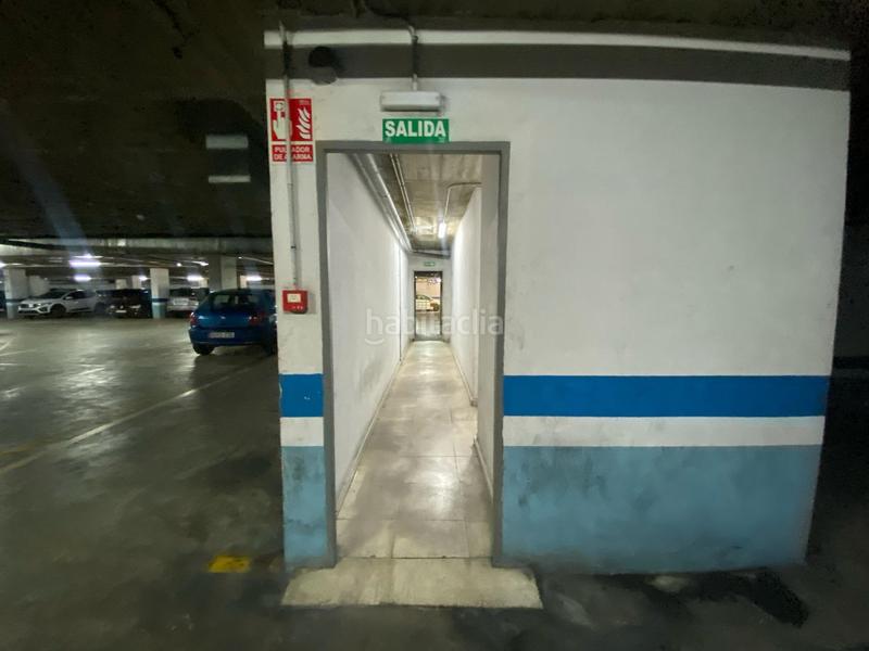 Foto 4eac35d8-494b-4a41-9f6d-72ff73270eea. Posto auto in Paseo Marítimo - San José - La Laguna Cádiz