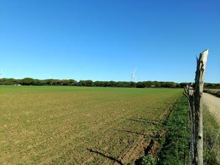 Masia a Villanueva Golf. Se vende gran finca por la carretera de medina