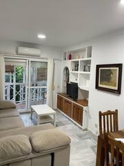 Lloguer Pis a Pinar Alto. Piso de alquiler   en urbanización zona avenida de la libertad