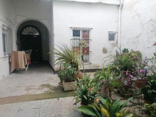 Maison à Casco Histórico - Zona Alta. Oportunidad para inversores
