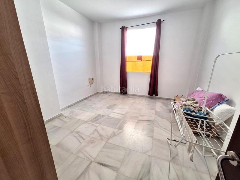 Foto 5f855846-1ba3-41ba-8723-74709e1b6f95. Local comercial  en venta en astilleros - la paz - loreto - el corte inglés Cádiz