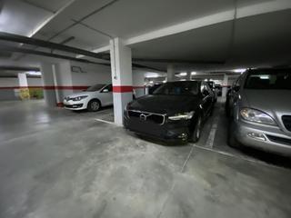 Parking voiture à Astilleros - La Paz  - Loreto - El Corte Inglés. Plaza de garaje junto al corte ingles