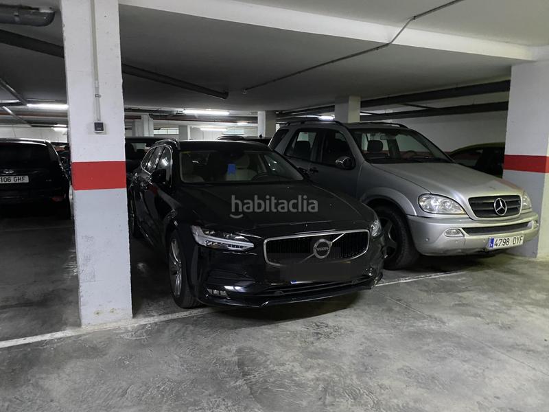 Foto d3e82fbc-1cd9-4ae6-be13-4f2eac08c2ca. Autoparkplatz in astilleros - la paz - loreto - el corte inglés Cádiz