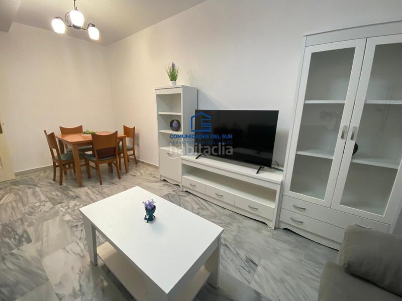 Foto 945f2801-a15f-42e4-8de4-477f9c13b976. Location appartement avec parking dans Asdrúbal - Bahía Blanca Cádiz