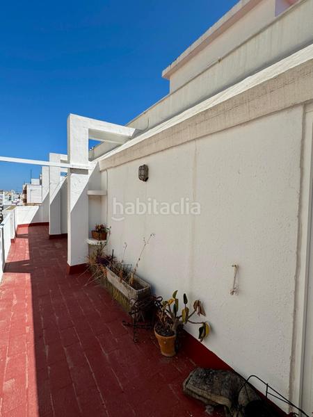 Foto ae01bafd-98f1-4eee-afeb-e9864d5eb152. Flat in Paseo Marítimo - San José - La Laguna Cádiz