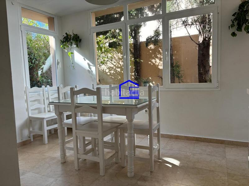 Foto a1ccff11-4b2e-4f54-8999-3316a8be2661. Casa aparellada amb aparcament a El Águila Puerto de Santa María (El)