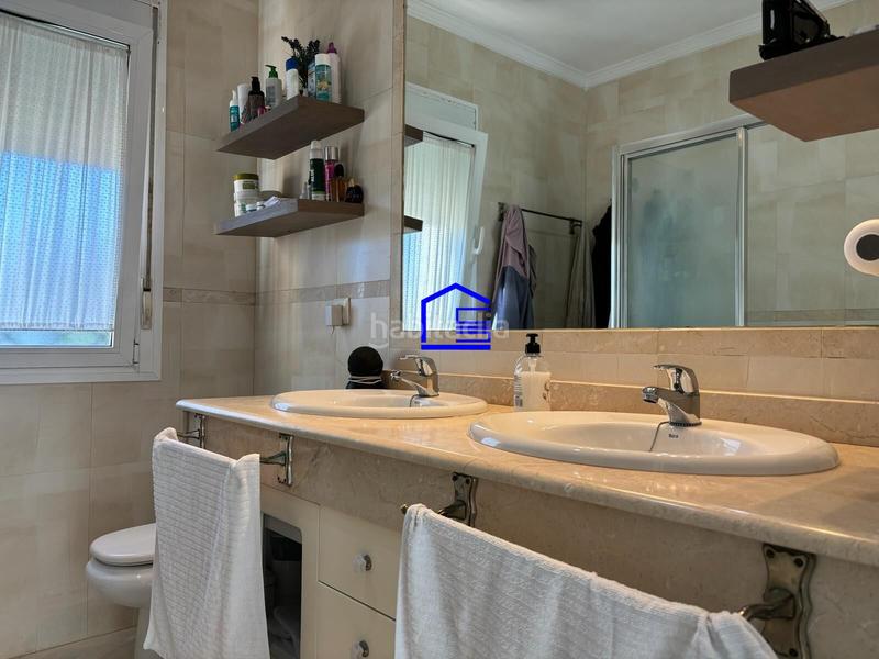 Foto d7770ef2-6d2b-4b27-8dc2-59e53efd4c18. Casa aparellada amb aparcament a El Águila Puerto de Santa María (El)