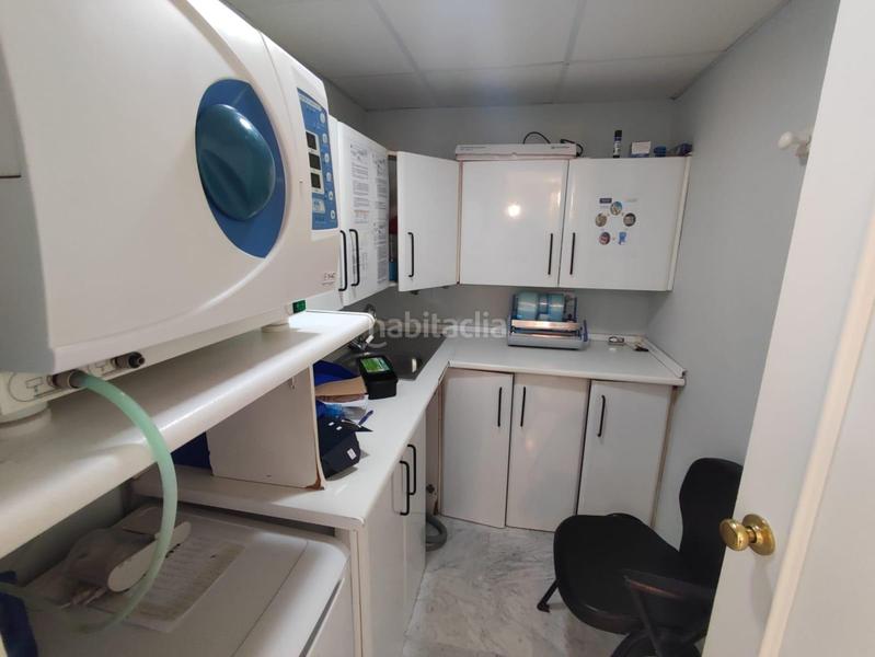 Foto 38392ecf-de9e-43f9-b42d-c2d4b9a3735e. Piso vivienda en venta en plena avenida en Paseo Marítimo - San José - La Laguna Cádiz