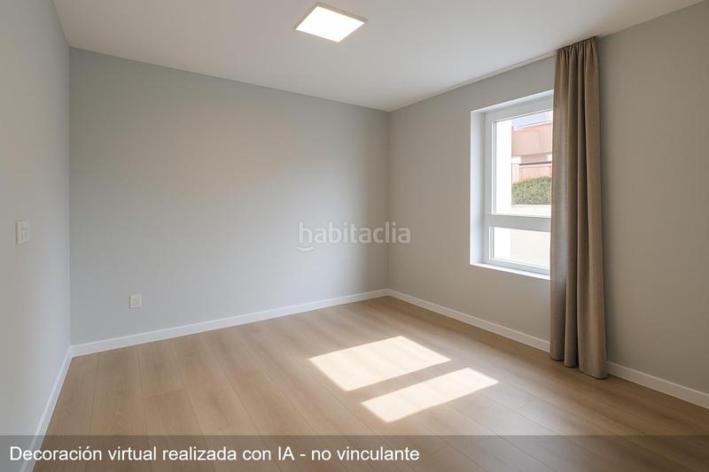 Foto 75b770d9-348f-42cb-a0d2-f4e0f53eb52c. Pis a Paseo Marítimo - San José - La Laguna Cádiz