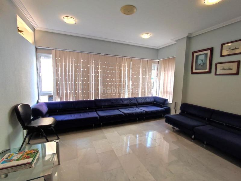 Foto 9c633c81-7fa6-4cd5-97ae-88427981bab1. Piso vivienda en venta en plena avenida en Paseo Marítimo - San José - La Laguna Cádiz