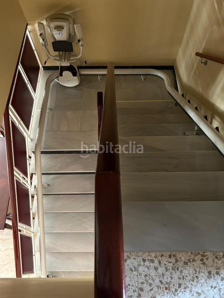 Foto 02354441-d589-4b6a-8e91-66aa0a0b5482. Casa adosada amplia casa adosada con terraza soleada y plaza de garaje en San Fernando