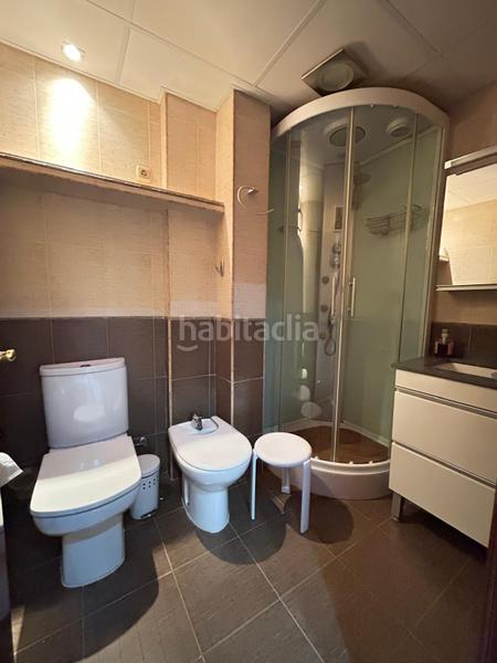 Foto 17e6c8df-0312-4a80-b22a-d3449a565782. Casa adosada amplia casa adosada con terraza soleada y plaza de garaje en San Fernando