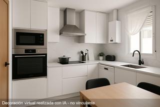 Casa a schiera in Las Canteras. Encantador adosado en puerto real  ideal para reformar