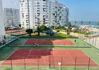 Pis a Valdelagrana. Piso en venta en paseo marítimo