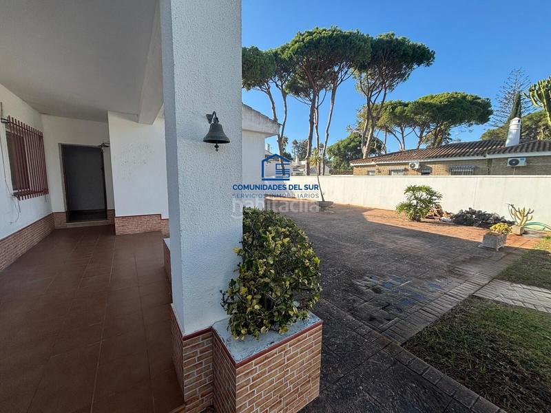 Foto 54d04aab-fcf5-4cd9-937b-b0075ce75568. Chalet avec parking dans Vistahermosa Puerto de Santa María (El)