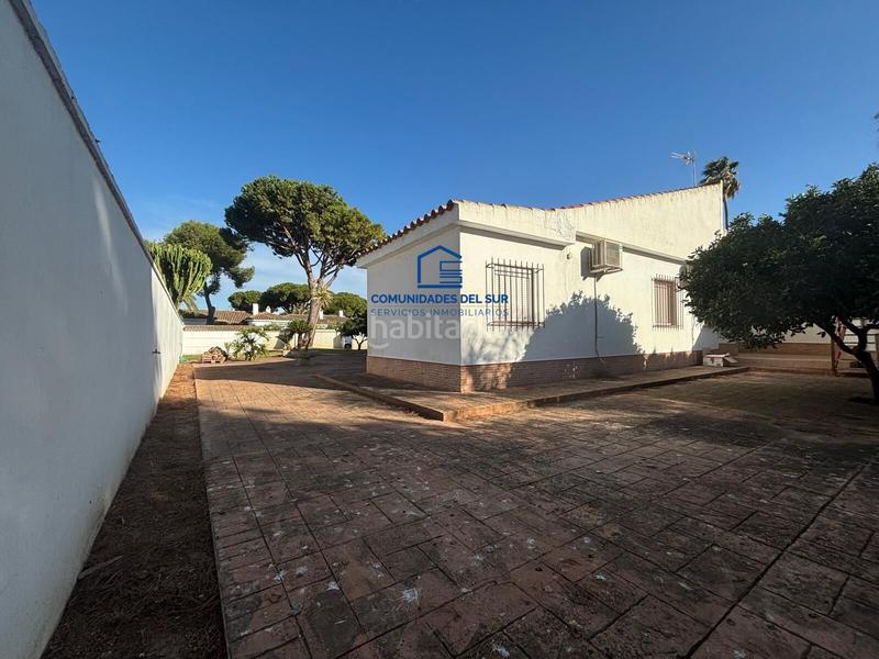 Foto 5c62f038-fdec-4d19-8a3e-a2491bf4138f. Chalet avec parking dans Vistahermosa Puerto de Santa María (El)