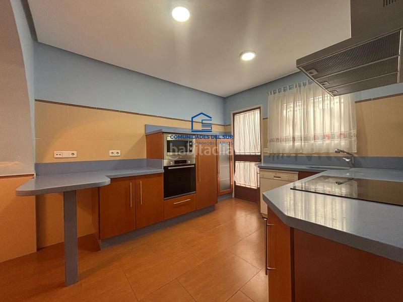 Foto 939b26bf-c7ab-452a-8403-4501eb67a570. Chalet avec parking dans Vistahermosa Puerto de Santa María (El)