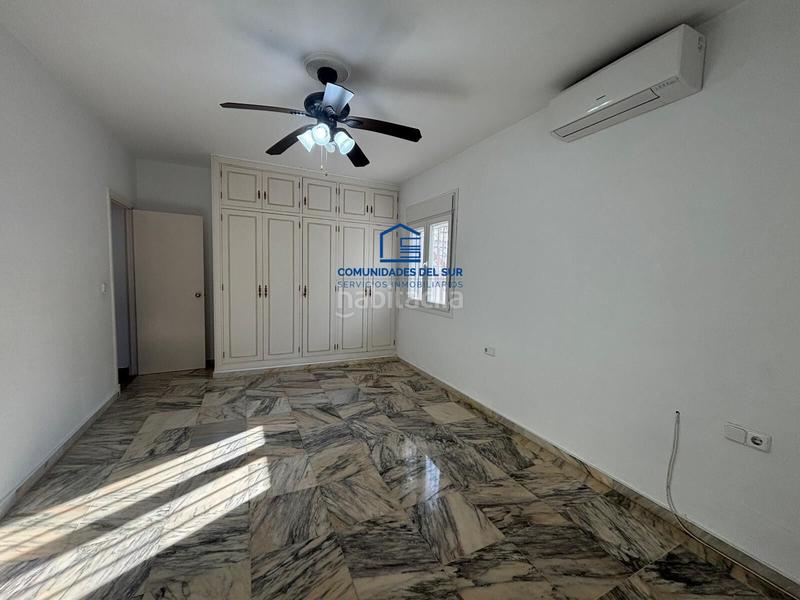 Foto b3b6b7a9-f014-4766-90e9-d3402841ec71. Chalet avec parking dans Vistahermosa Puerto de Santa María (El)