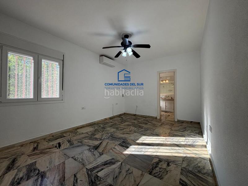 Foto dc9da7b8-2b67-4335-bead-c2fef254fe35. Chalet avec parking dans Vistahermosa Puerto de Santa María (El)