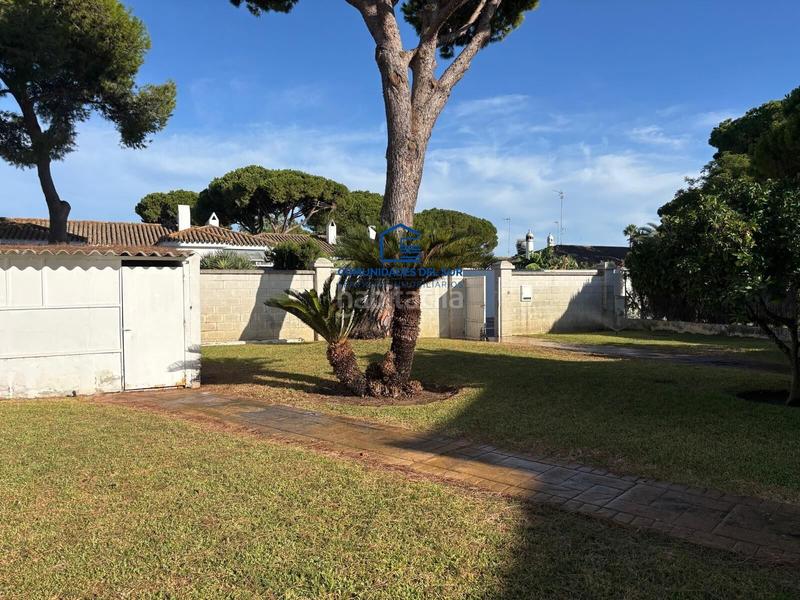 Foto f1648866-4e1f-4500-8421-4cc3f7e69bb9. Chalet avec parking dans Vistahermosa Puerto de Santa María (El)