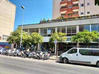 Local commercial à Vallesequillo. Local en venta de procedencia bancaria