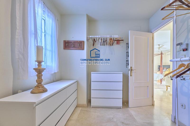 Foto 1359a900-1513-4711-ad88-3b17ae070882. Chalet with parking pool in Vistahermosa Puerto de Santa María (El)