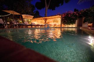 Xalet a Vistahermosa. Exclusiva villa de lujo en vistahermosa