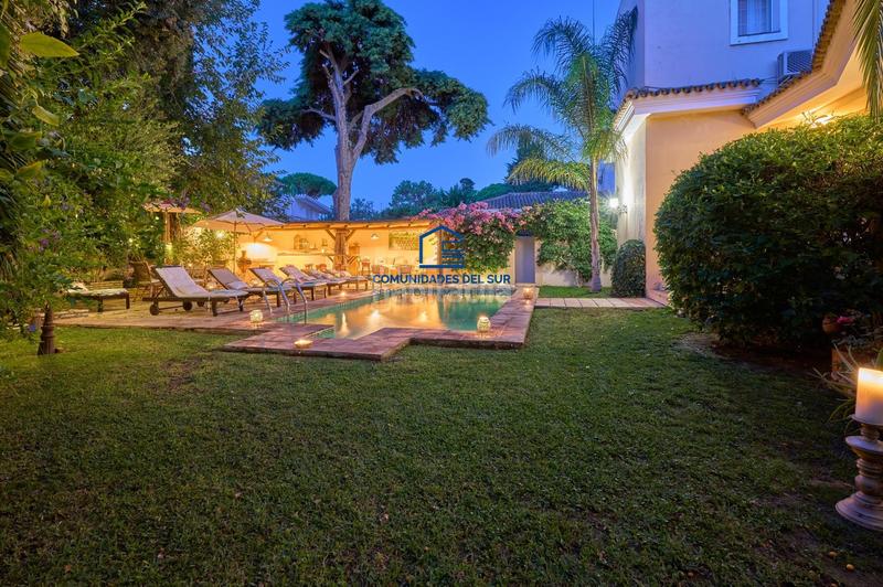 Foto 635c6857-1c96-4d72-b7a0-64076557bfe2. Chalet with parking pool in Vistahermosa Puerto de Santa María (El)