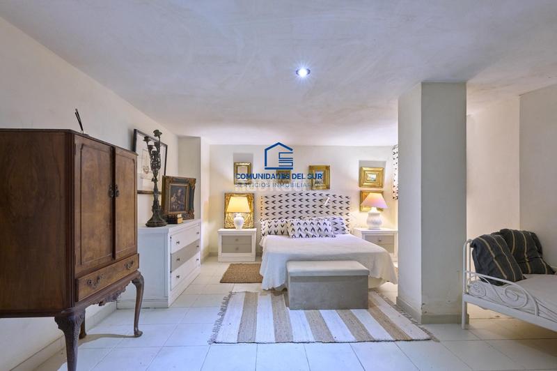 Foto ad9f8089-3c3e-4adc-bc4e-f204c1b909bf. Chalet with parking pool in Vistahermosa Puerto de Santa María (El)