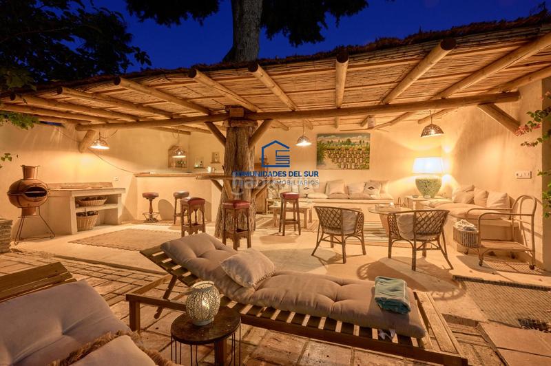 Foto d2eba63f-48b6-40b6-8498-baa9861437c9. Chalet with parking pool in Vistahermosa Puerto de Santa María (El)