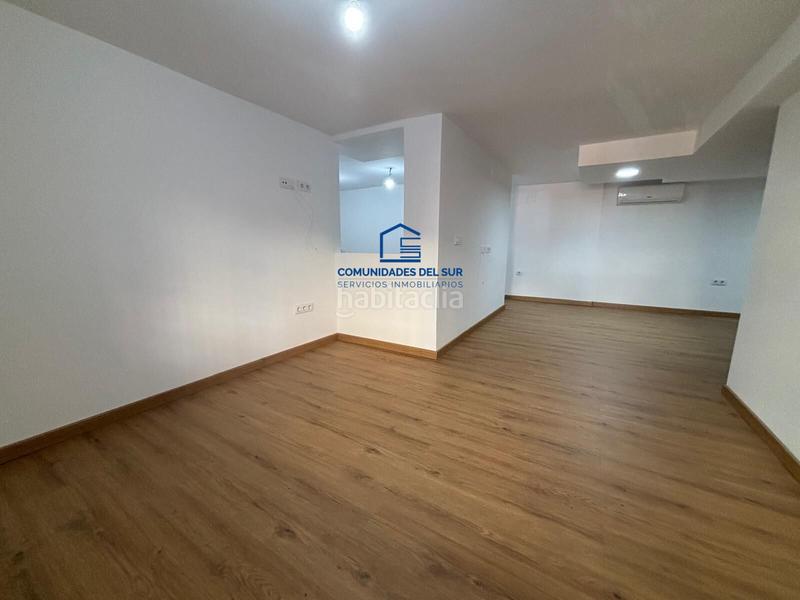 Foto 78ca1ee1-4afc-4b79-b83b-31aad480d224. Büro in Asdrúbal - Bahía Blanca Cádiz