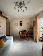 Pis en La Caleta - La Via. Luminoso piso en venta junto al campo del sur