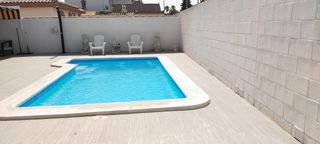 Chalet in Los Gallos. Tu refugio  en chiclana en  urbanizacion los gallos  calidad de