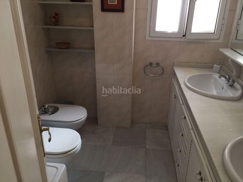 Foto 9c735e31-d103-4e81-8cbb-1322f6ac8f54. Casa adossada a Centro Puerto Real