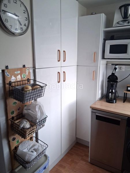 Foto 4b05c0e6-3b8d-4de9-8205-8359c3107a5b. Pis a astilleros - la paz - loreto - el corte inglés Cádiz