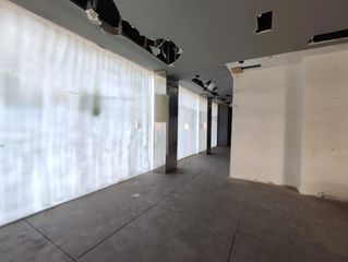 Geschäftsraum in Astilleros - La Paz  - Loreto - El Corte Inglés. Oportunidad de inversión en cádiz amplio local comercial con pot