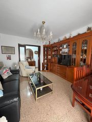 Pis a Paseo Marítimo - San José - La Laguna. Espacio para toda la familia en la zona laguna  4 dormitorios y
