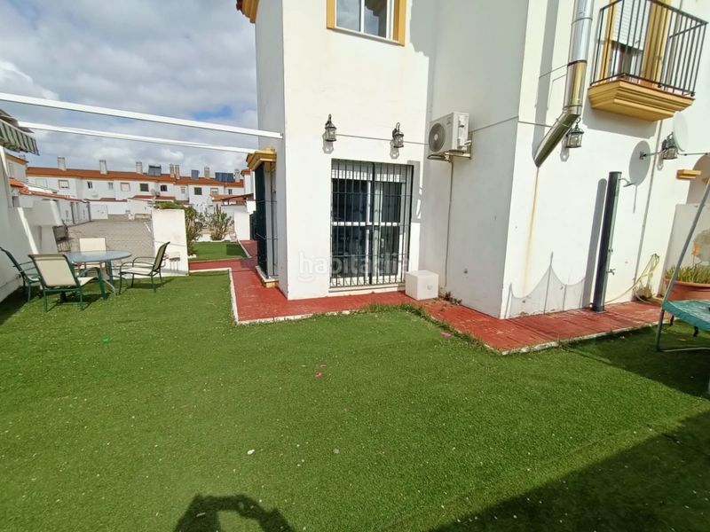 Foto c51fabf9-29a0-4c23-907a-05b26f842d81. Casa adossada amb calefacció aparcament a Las Canteras Puerto Real