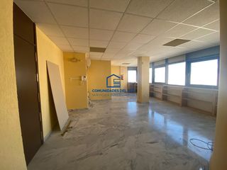 Rent Office space in Asdrúbal - Bahía Blanca. Alquiler de oficinas