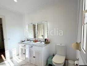 Foto c4a3aaaf-d825-4dc6-a898-61e20c440f94. Xalet amb aparcament piscina a Punta Umbría