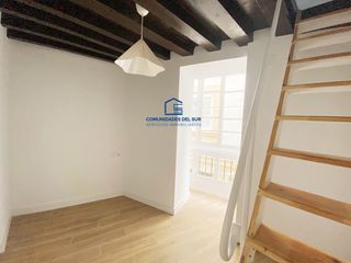 Miete Etagenwohnung in Centro Histórico. Moderno piso reformado en el centro de cádiz