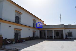 Masia a El Almedral. Espectacular chalet cercano al hospital