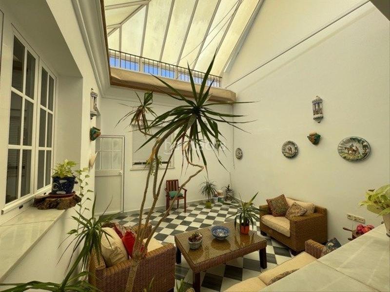 Foto 9cff7e12-07f5-401e-9652-657054598fa7. Casa con parcheggio in Centro-Calzada-Cabo Noval Sanlúcar de Barrameda