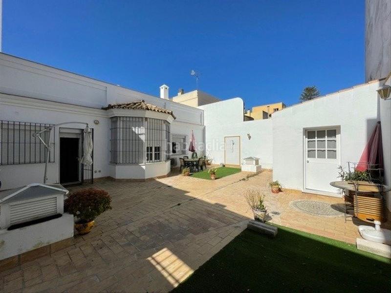 Foto b0b1be04-c02d-44ea-9149-d2539fea5ae3. Casa con parcheggio in Centro-Calzada-Cabo Noval Sanlúcar de Barrameda