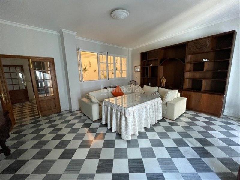 Foto c3b8aa4f-b9a8-4b64-9b93-de4f0ece4f61. Casa con parcheggio in Centro-Calzada-Cabo Noval Sanlúcar de Barrameda