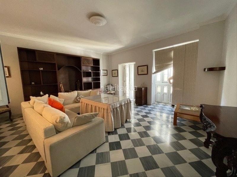 Foto f4fb677a-9865-439b-8b76-94a0e503e08f. Casa con parcheggio in Centro-Calzada-Cabo Noval Sanlúcar de Barrameda