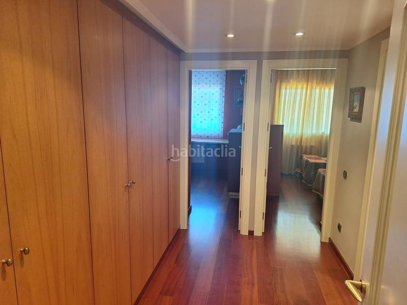 Foto f2e69b4d-74d6-42cf-b427-799950b80d2a. Duplex avec chauffage parking dans Centre Santa Coloma de Gramenet